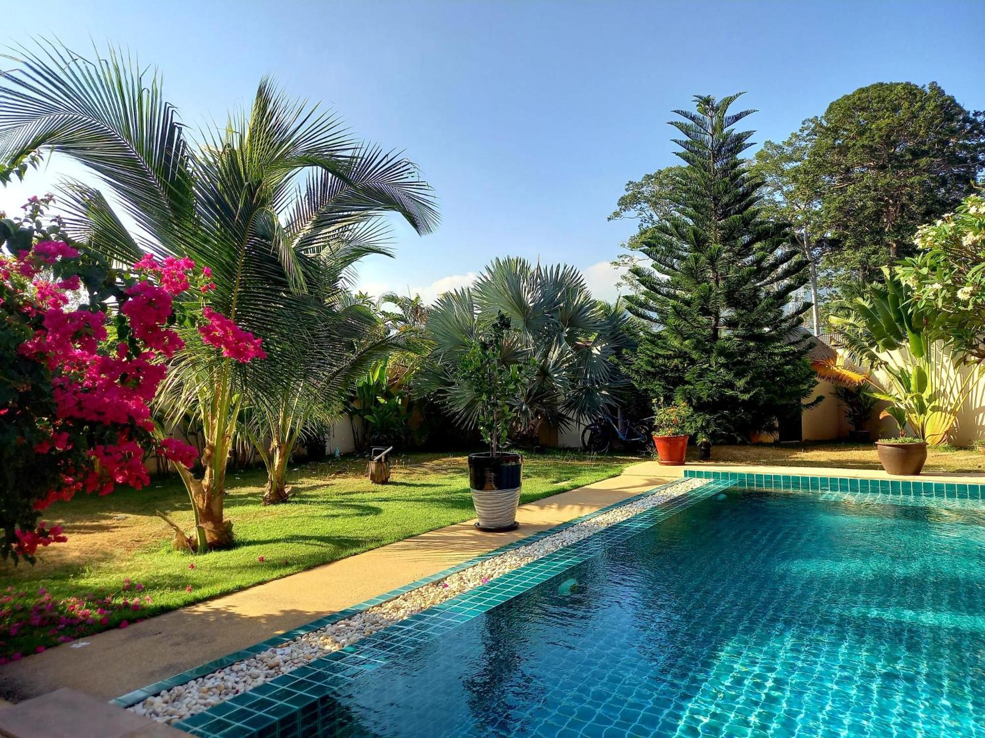 Laura Guest House-Adult Only- Hua Thanon  Εξωτερικό φωτογραφία