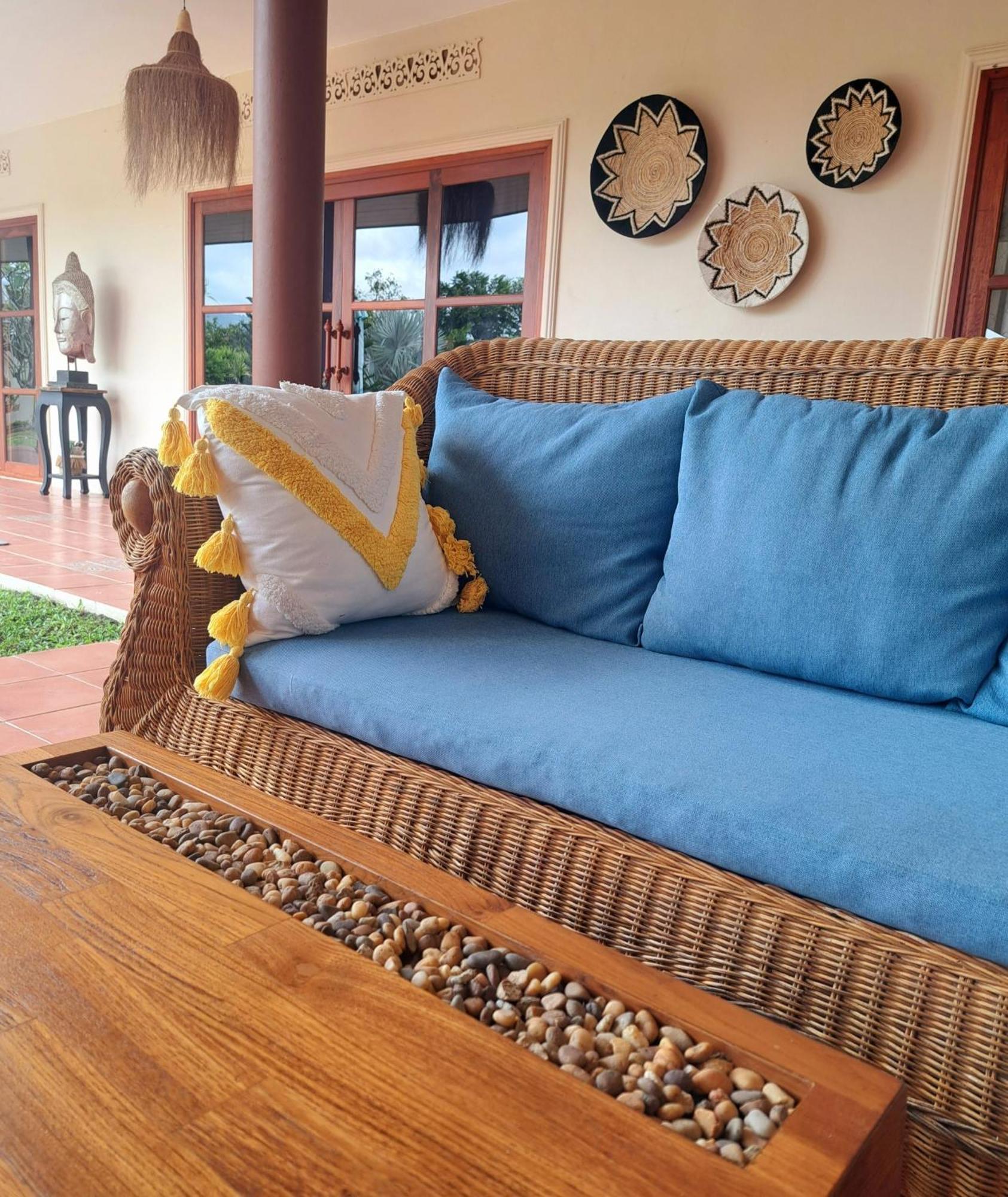 Laura Guest House-Adult Only- Hua Thanon  Εξωτερικό φωτογραφία