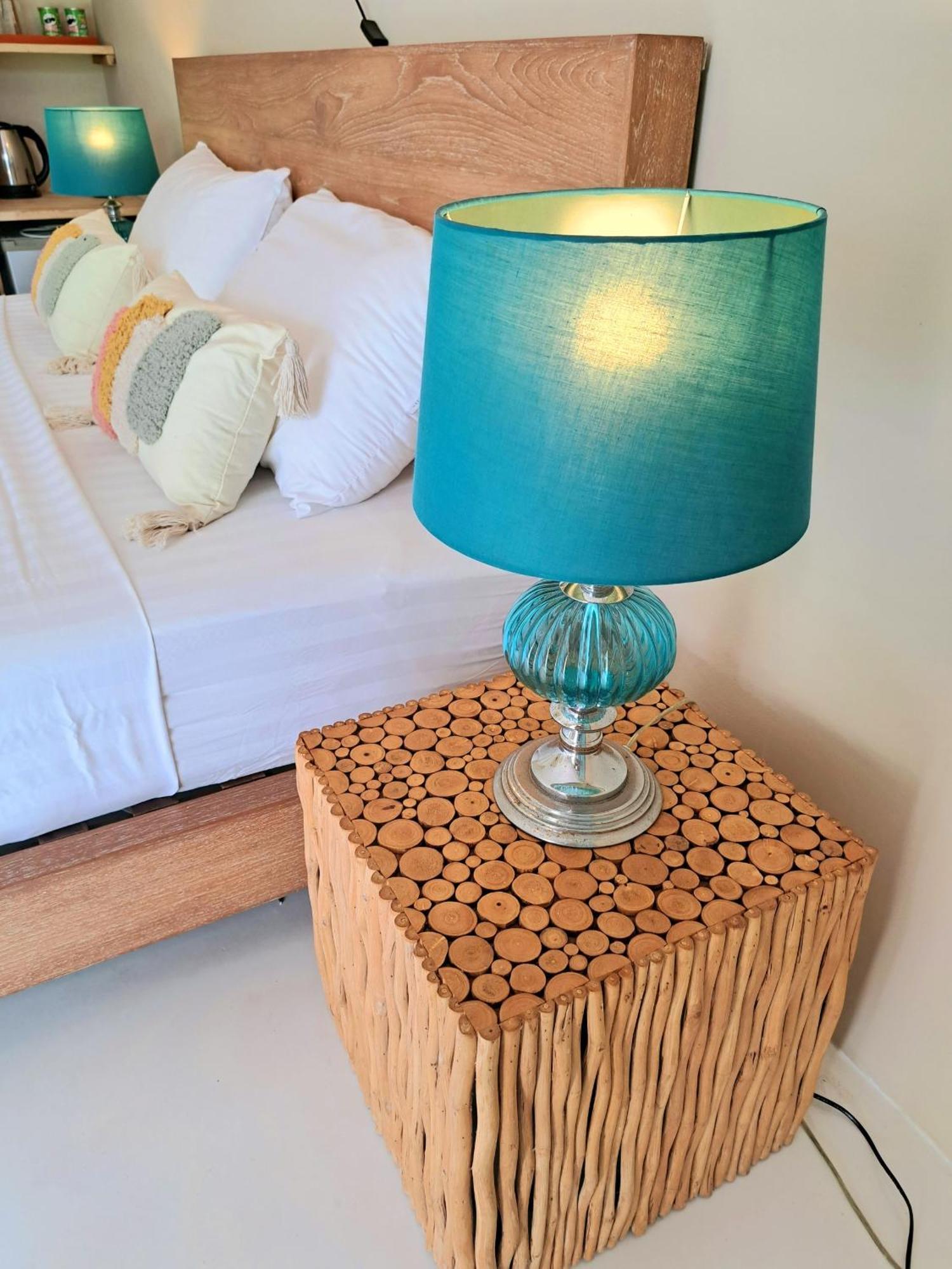Laura Guest House-Adult Only- Hua Thanon  Εξωτερικό φωτογραφία