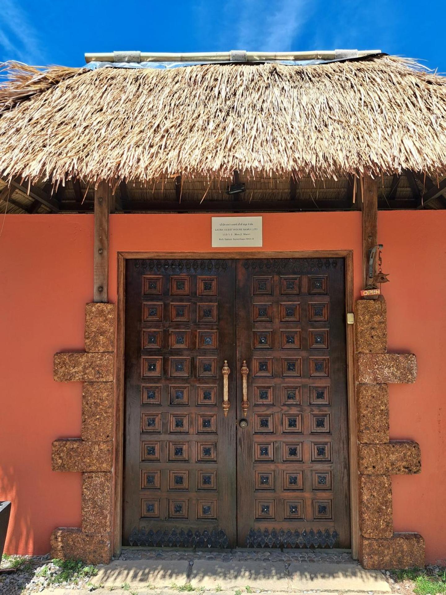 Laura Guest House-Adult Only- Hua Thanon  Εξωτερικό φωτογραφία