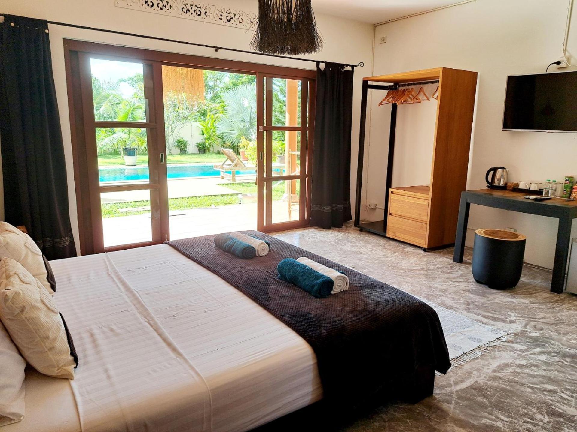 Laura Guest House-Adult Only- Hua Thanon  Δωμάτιο φωτογραφία