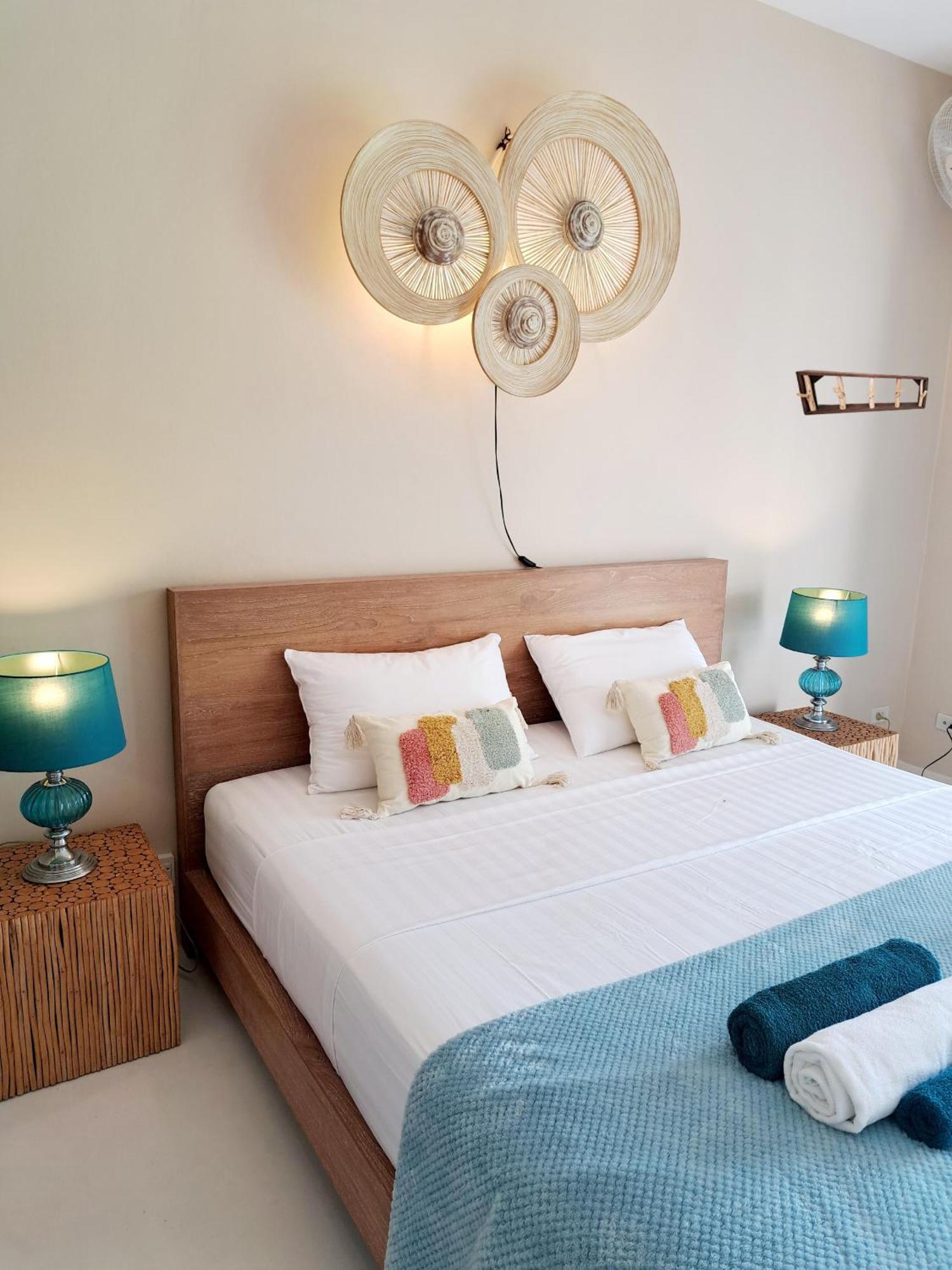 Laura Guest House-Adult Only- Hua Thanon  Δωμάτιο φωτογραφία