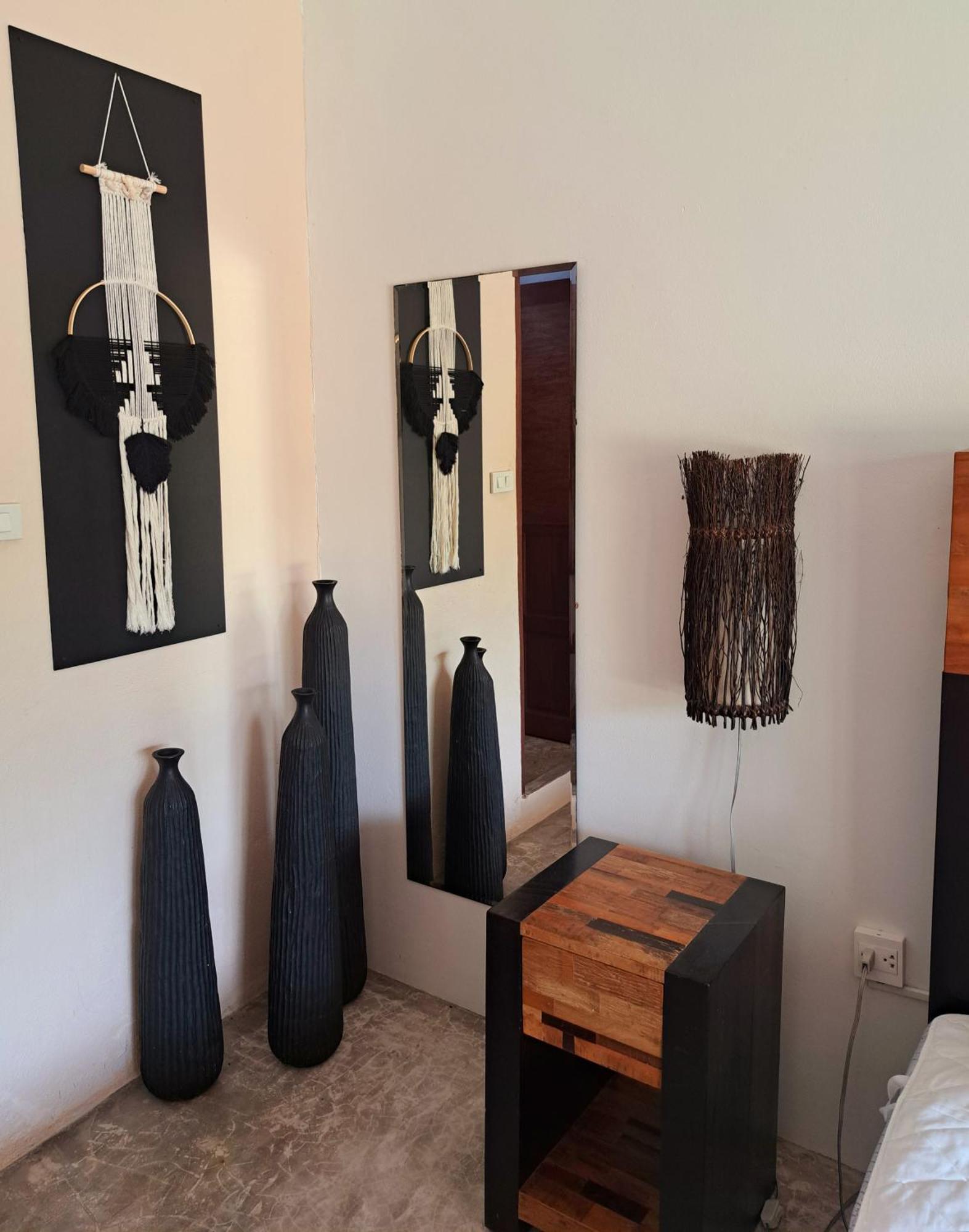 Laura Guest House-Adult Only- Hua Thanon  Εξωτερικό φωτογραφία